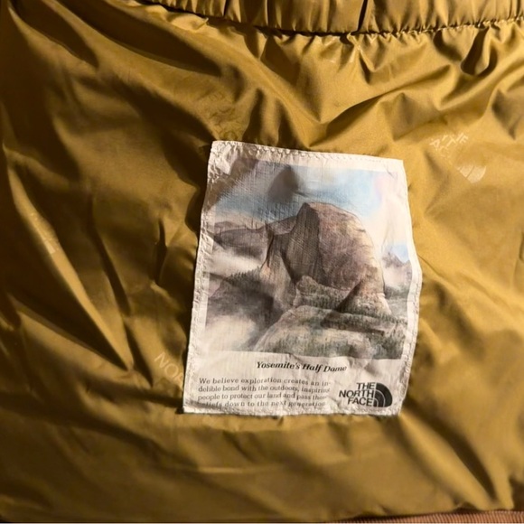 The North Face Sierra Down Corduroy Parka - Picture 11 of 11